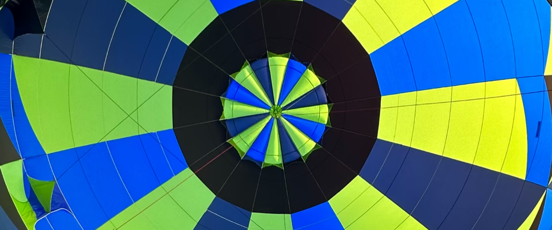Looking inside a Cameron XT-65 racer hot air balloon